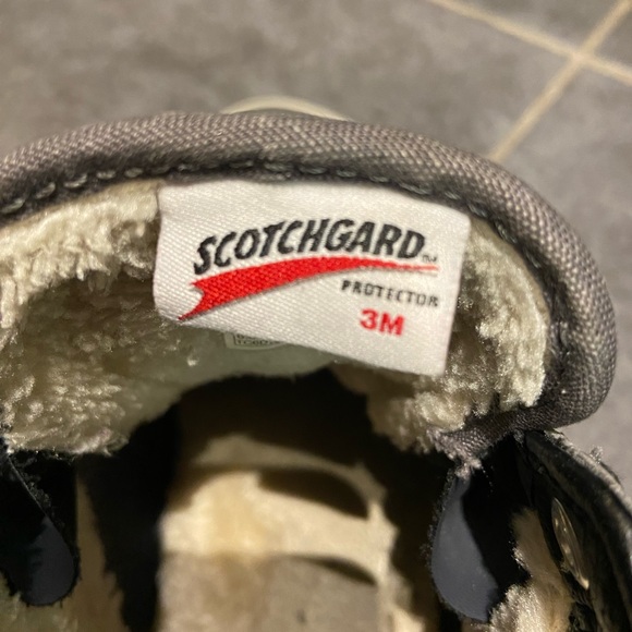 vans and pendleton shoes - Picture 3 of 7